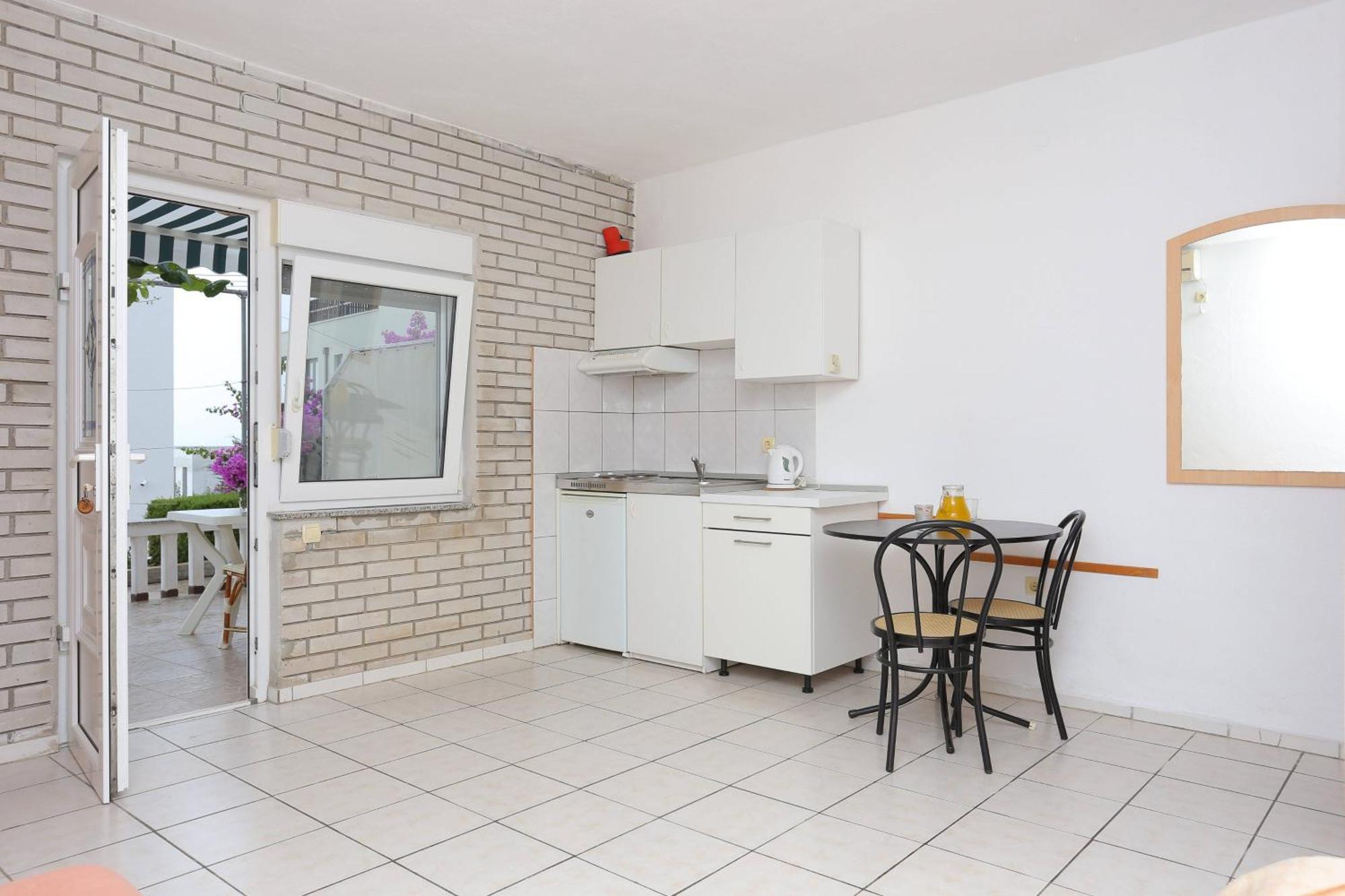 טרוגיר Family Friendly Apartments With A Swimming Pool Businci, Ciovo - 11232 מראה חיצוני תמונה