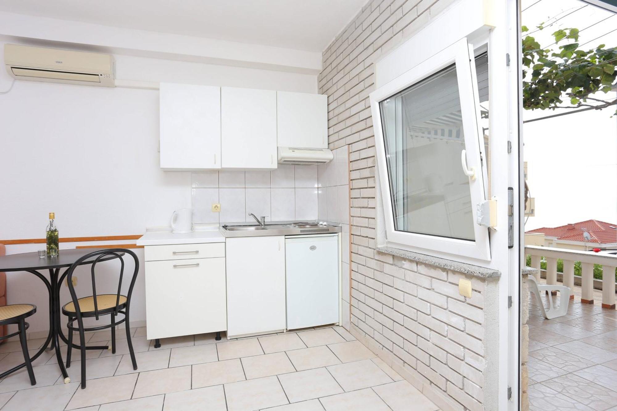 טרוגיר Family Friendly Apartments With A Swimming Pool Businci, Ciovo - 11232 מראה חיצוני תמונה