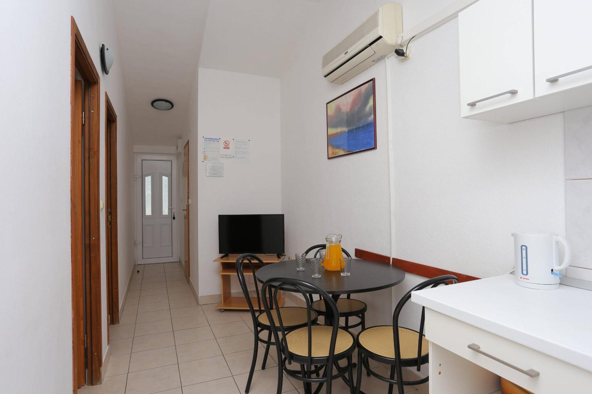 טרוגיר Family Friendly Apartments With A Swimming Pool Businci, Ciovo - 11232 מראה חיצוני תמונה