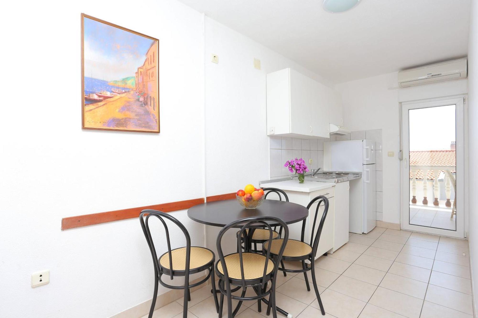 טרוגיר Family Friendly Apartments With A Swimming Pool Businci, Ciovo - 11232 מראה חיצוני תמונה