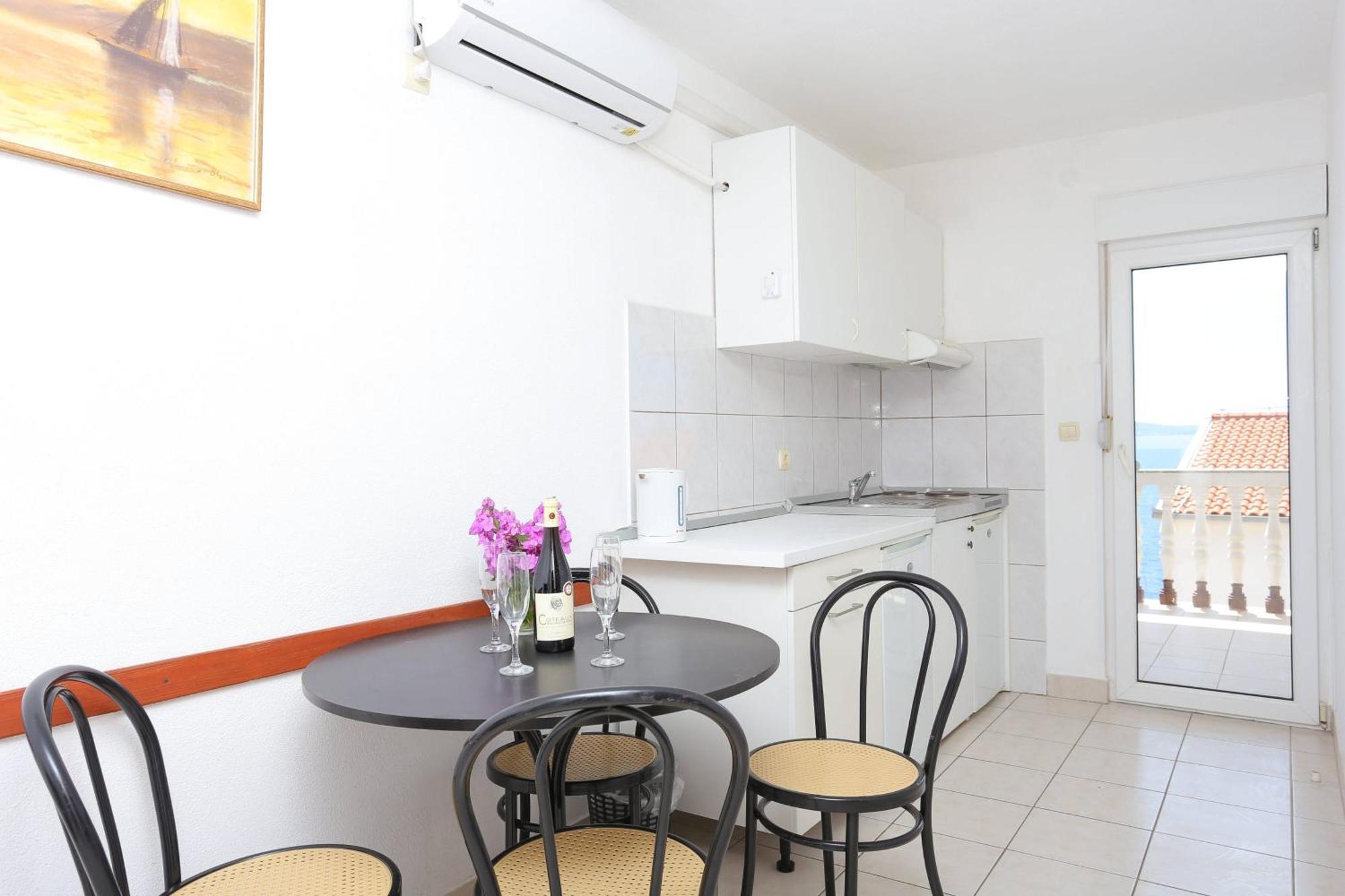 טרוגיר Family Friendly Apartments With A Swimming Pool Businci, Ciovo - 11232 מראה חיצוני תמונה
